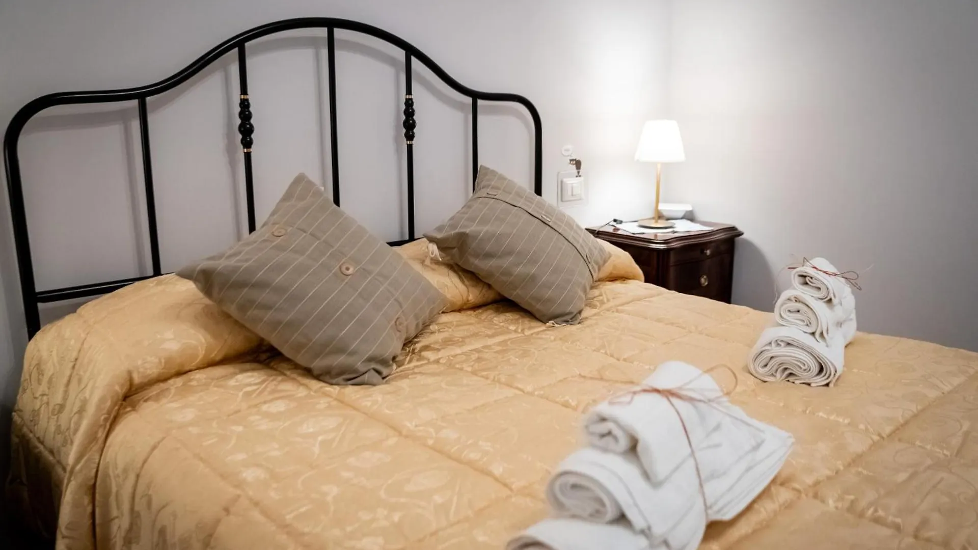 Casa Fortu Lejlighed Napoli 0*,  Italien